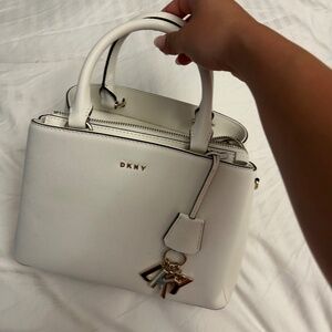 DKYN purse
